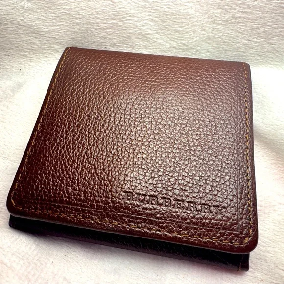 Burberry Coin Pouch | Brown Pebbled Leather | Nova Check Interior 3x3” - Picture 15 of 15